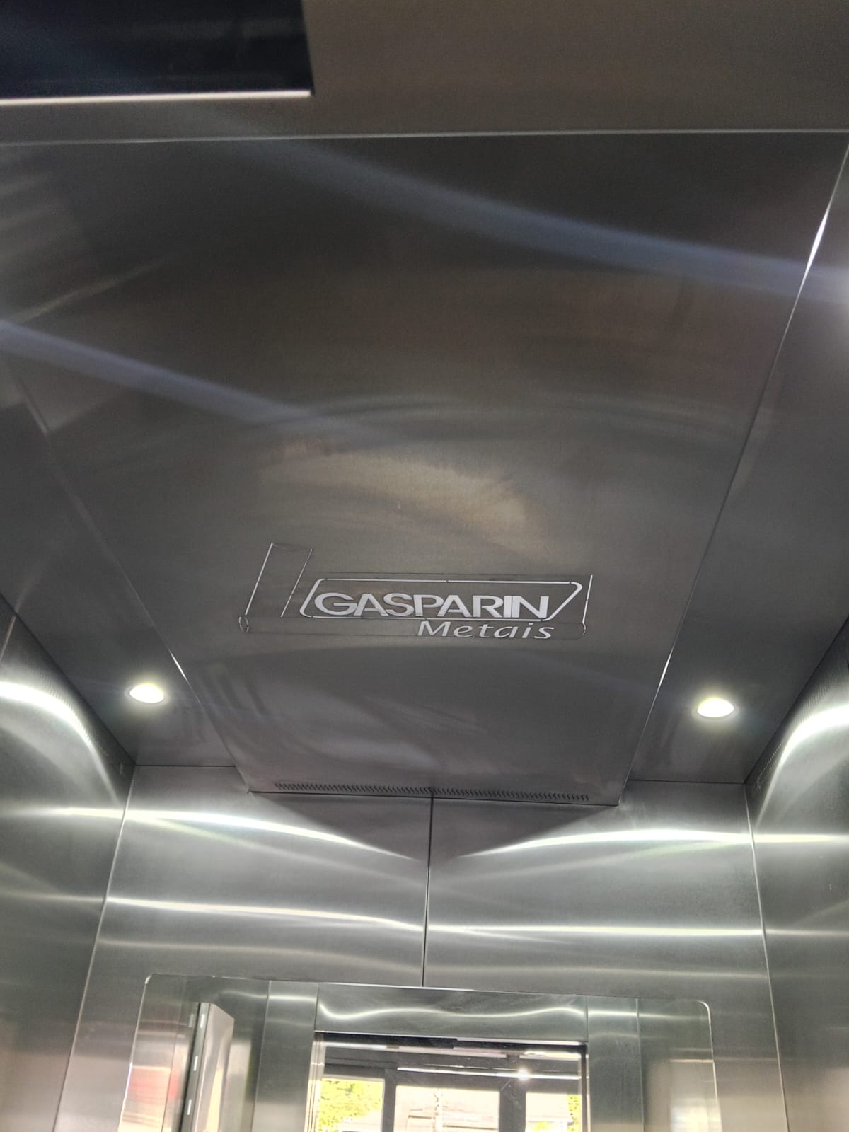 teto gasparin AM.jpeg